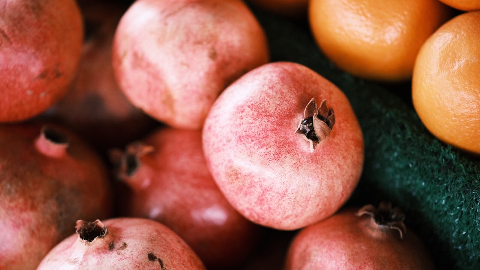 mavi3 turkish pomegranate